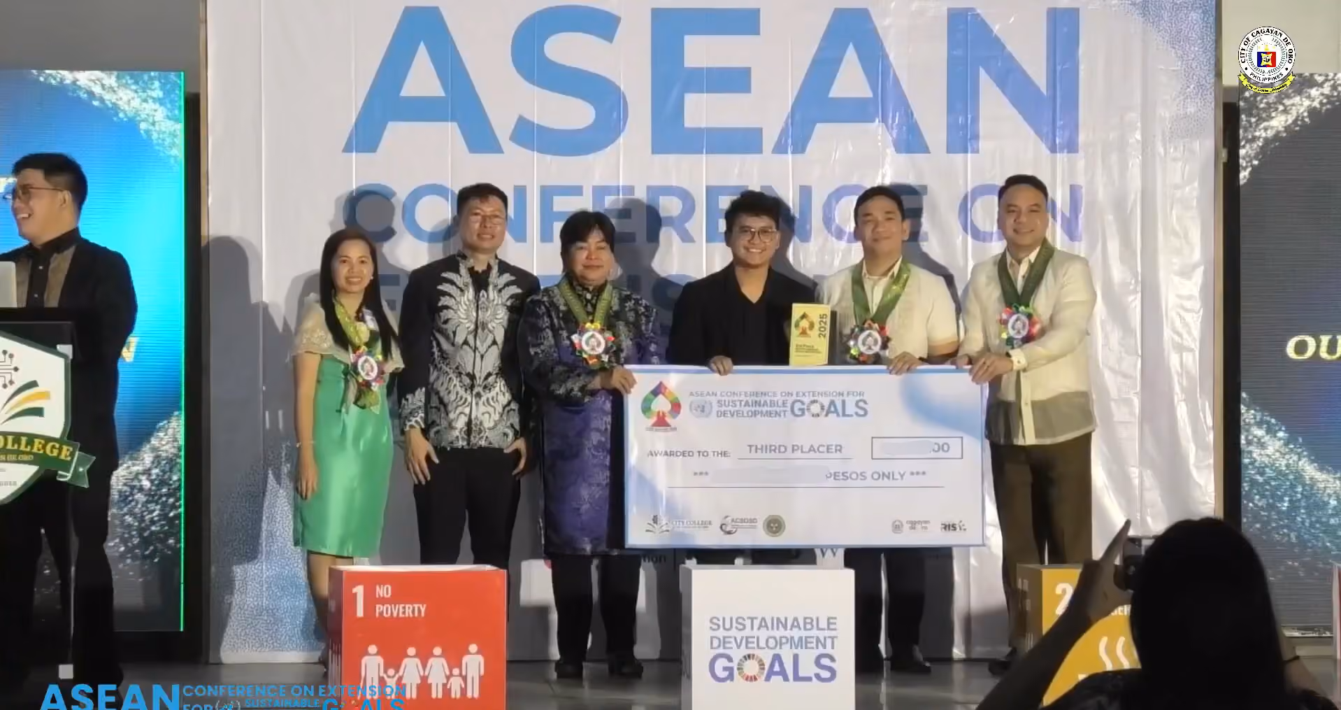 PadyaKalikasan wins 3rd Place in Planet Category at ASEAN Conference on Extension for SDGs